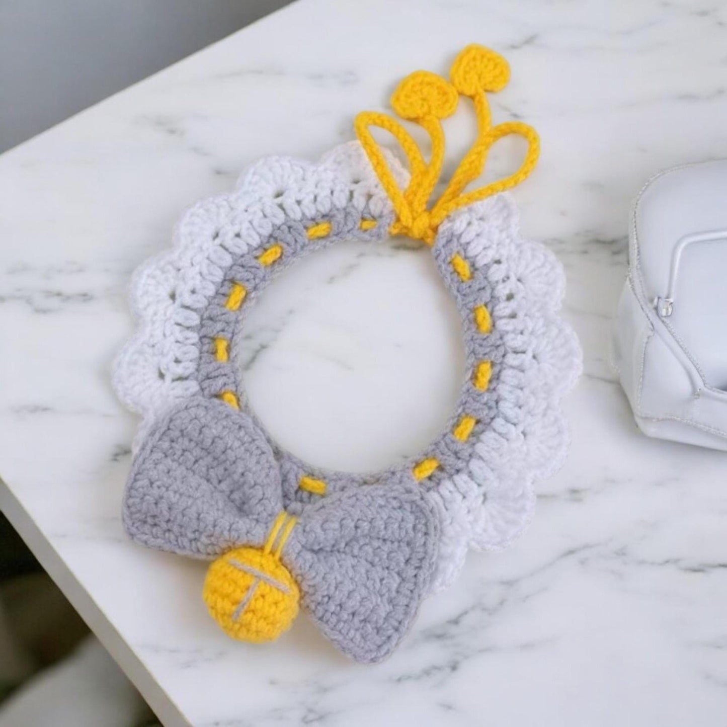 Ribbon and Bell collars