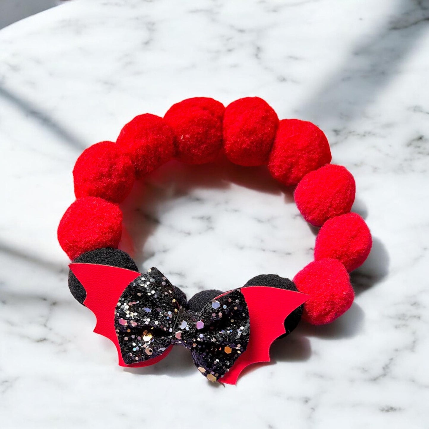 Festive Halloween Collars for Pets: Pumpkin Moon Bat and Hat - Adjustable Sizes - S (15-19cm neck) / Black bow