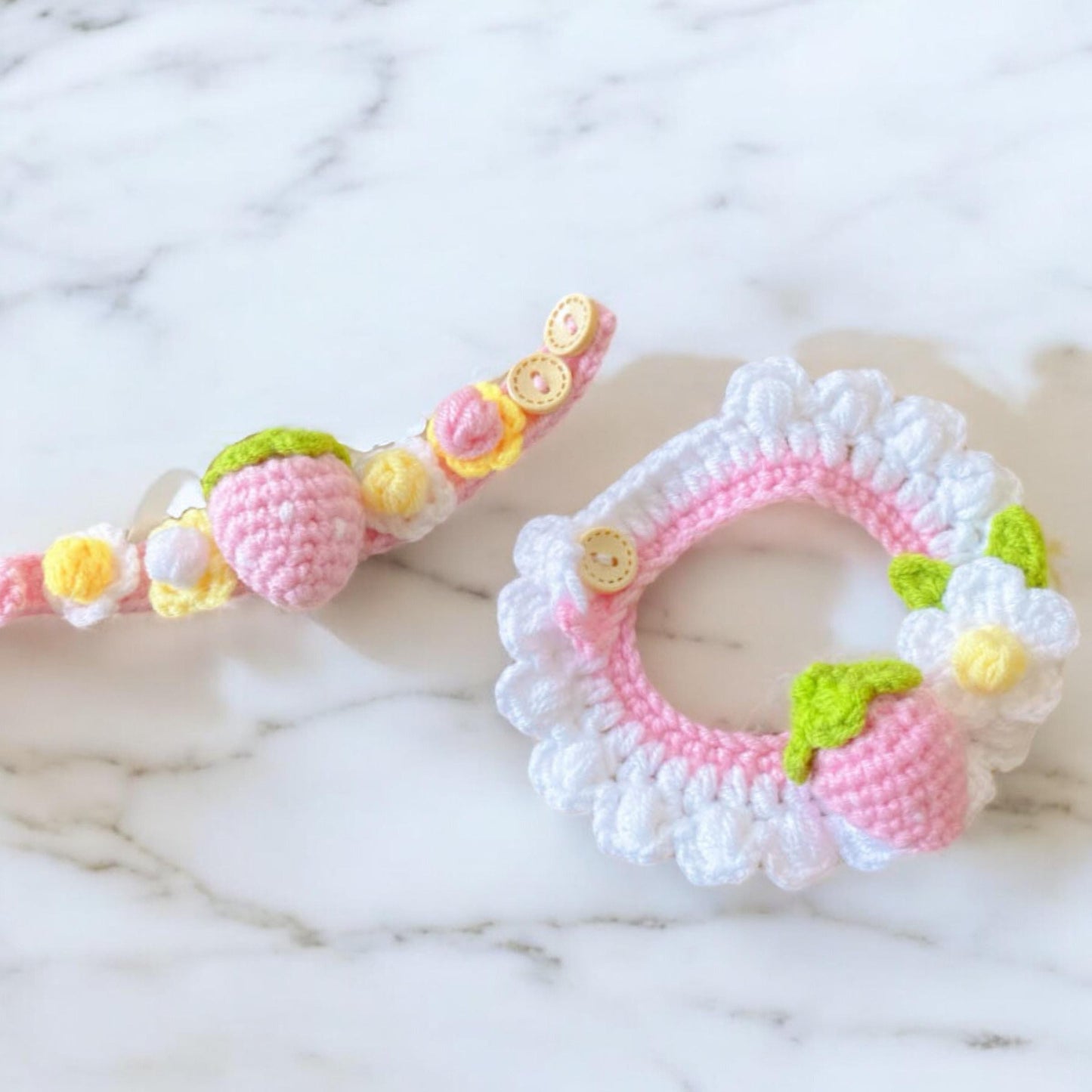 Floral Strawberry Pet Collar - Adjustable Kitty & Pooch Accessory in Strawberry Garden