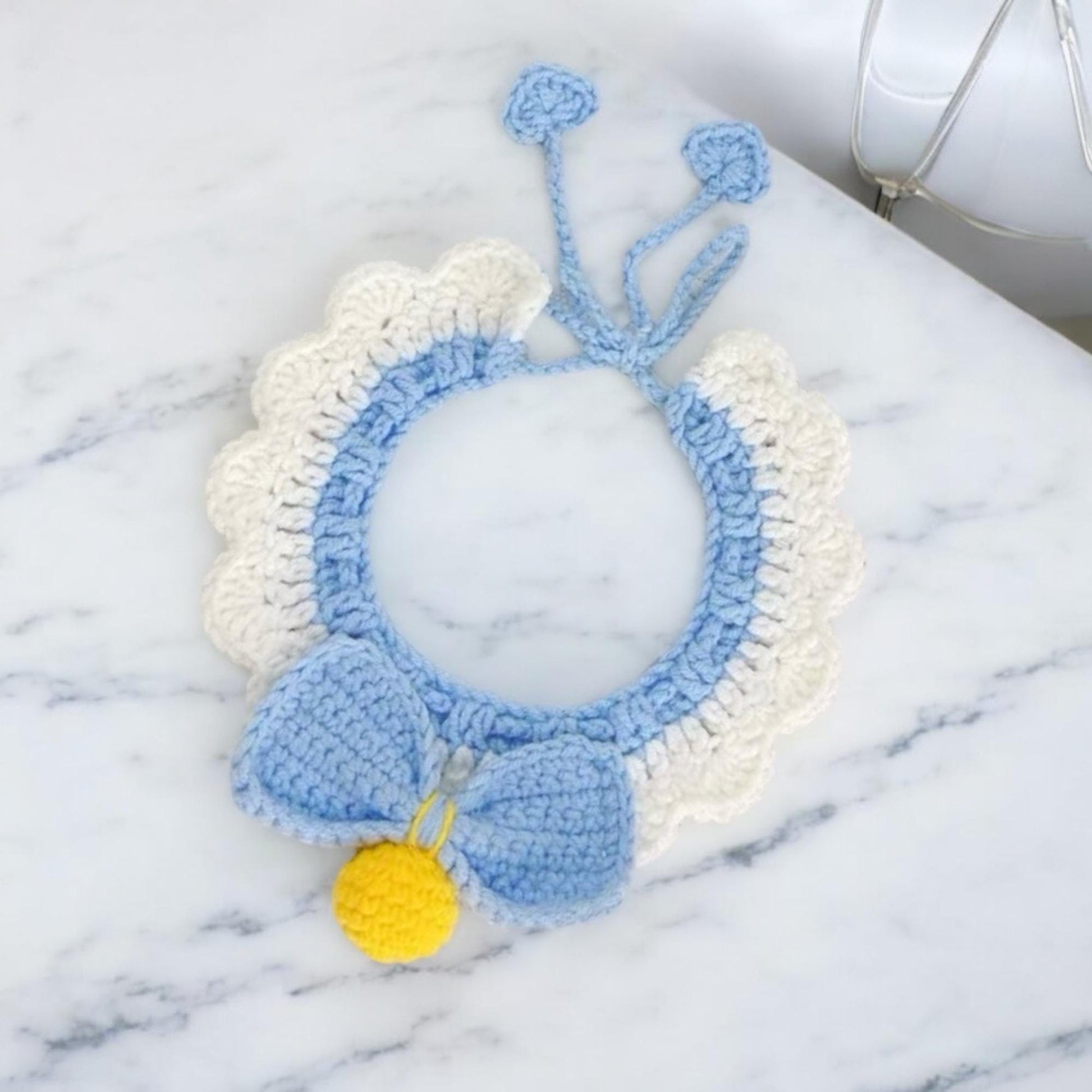 Ribbon and Bell collars